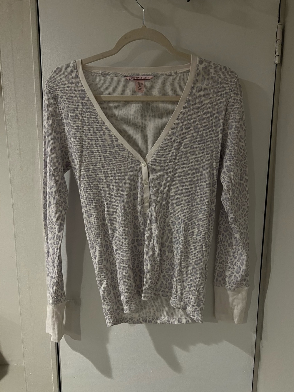 Victoria's Secret Short Pajamas - Picture 2 of 3